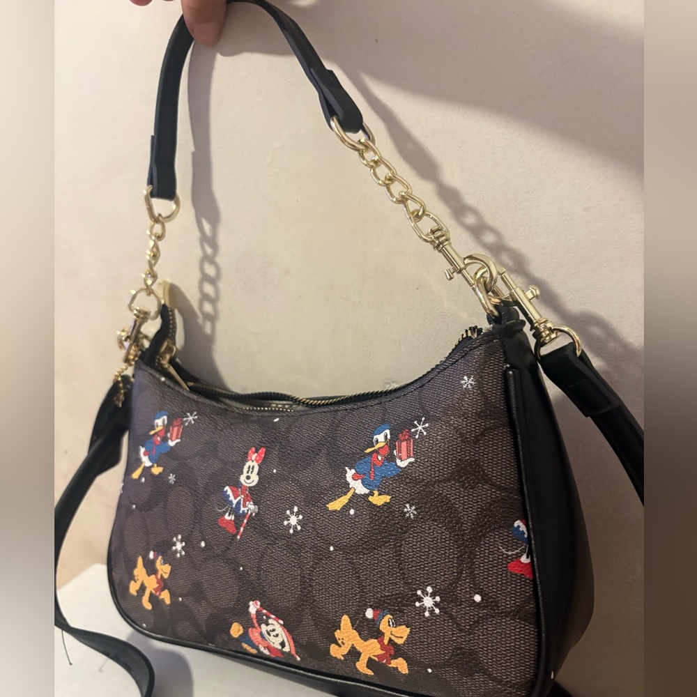 Crossbody bag inspired by the brown logo of Disney Minnie and Friends